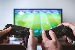 Online Game Strategies for Making Better Choices Under Pressure